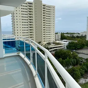 Lujoso Apto De Playa Piscina Jacuzzi Juan Dolio